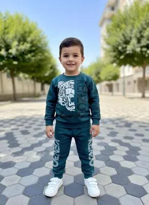 Cozy 2 Pcs Printed Fleece Tracksuit for Girls and Boys - Perfect for 1-2 Years